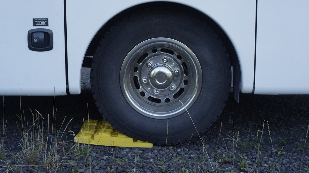 Leveling blocks under RV wheel