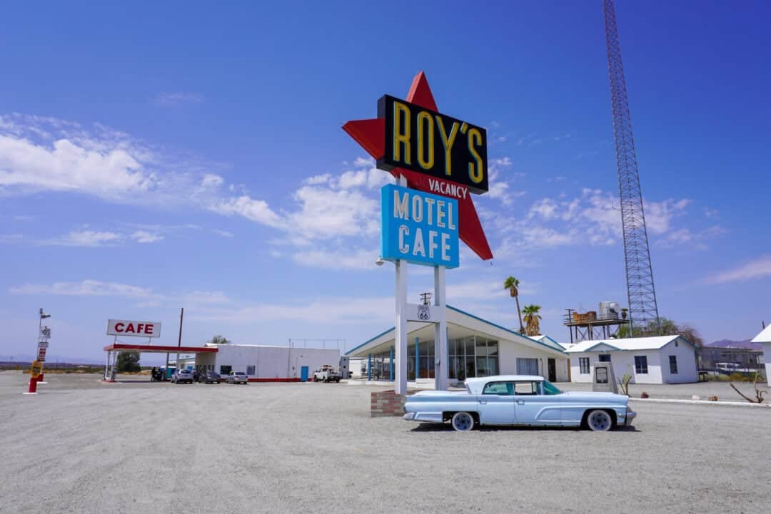 roys motel and cafe, amboy, california